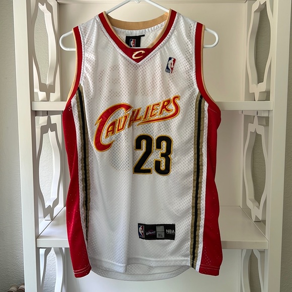 Cleveland Cavaliers Lebron James Old Cavs Jersey LeBron James